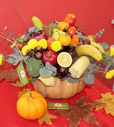 Сезонный фруктово-овощной букет