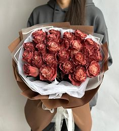 Букет "Багряный закат" из 25 коричневых роз